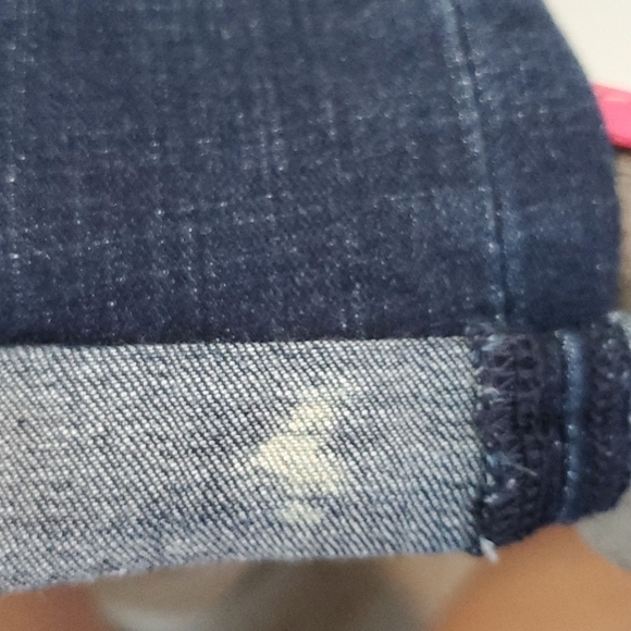 LEVI'S ROLL CUFF SHORTS. SZ 27. - Picture 6 of 6